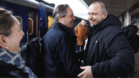 В Киев прибыли советники по вопросам нацбезопасности стран ЕС - 285x160