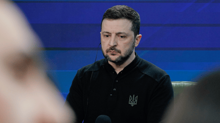 Zelensky names cities at risk if Ukrainian forces retreat - 285x160