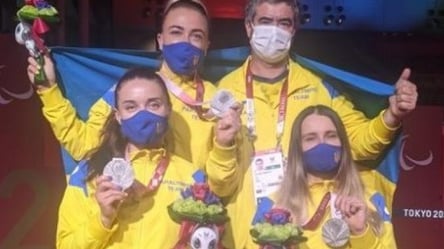 Харьковчанки взяли серебро на Паралимпиаде в командном фехтовании - 285x160