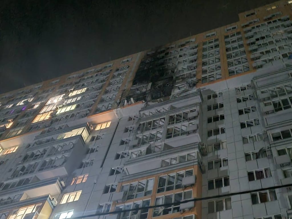 РФ вдарила дронами по Одесі — виникла пожежа та є постраждалі - фото 3