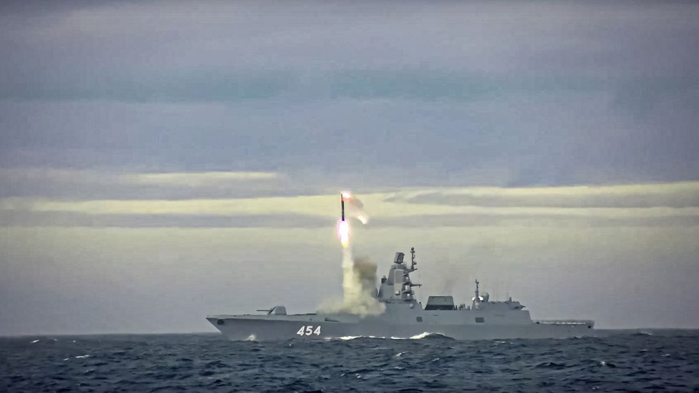 Россияне держат в Черном море ракетоносители — какая угроза