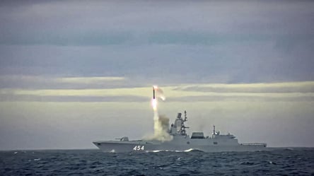 Россияне держат в Черном море ракетоносители — какая угроза - 285x160