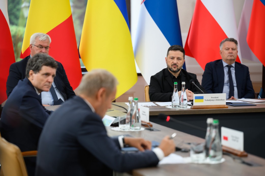 Володимир Зеленський на Карпатському саміті