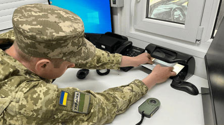 Як уникнути черг: у ДПСУ порадили, коли найкраще перетинати кордон влітку - 290x166