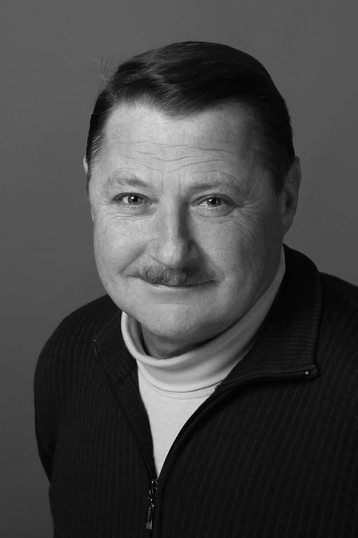 Актор Ігор Щербак