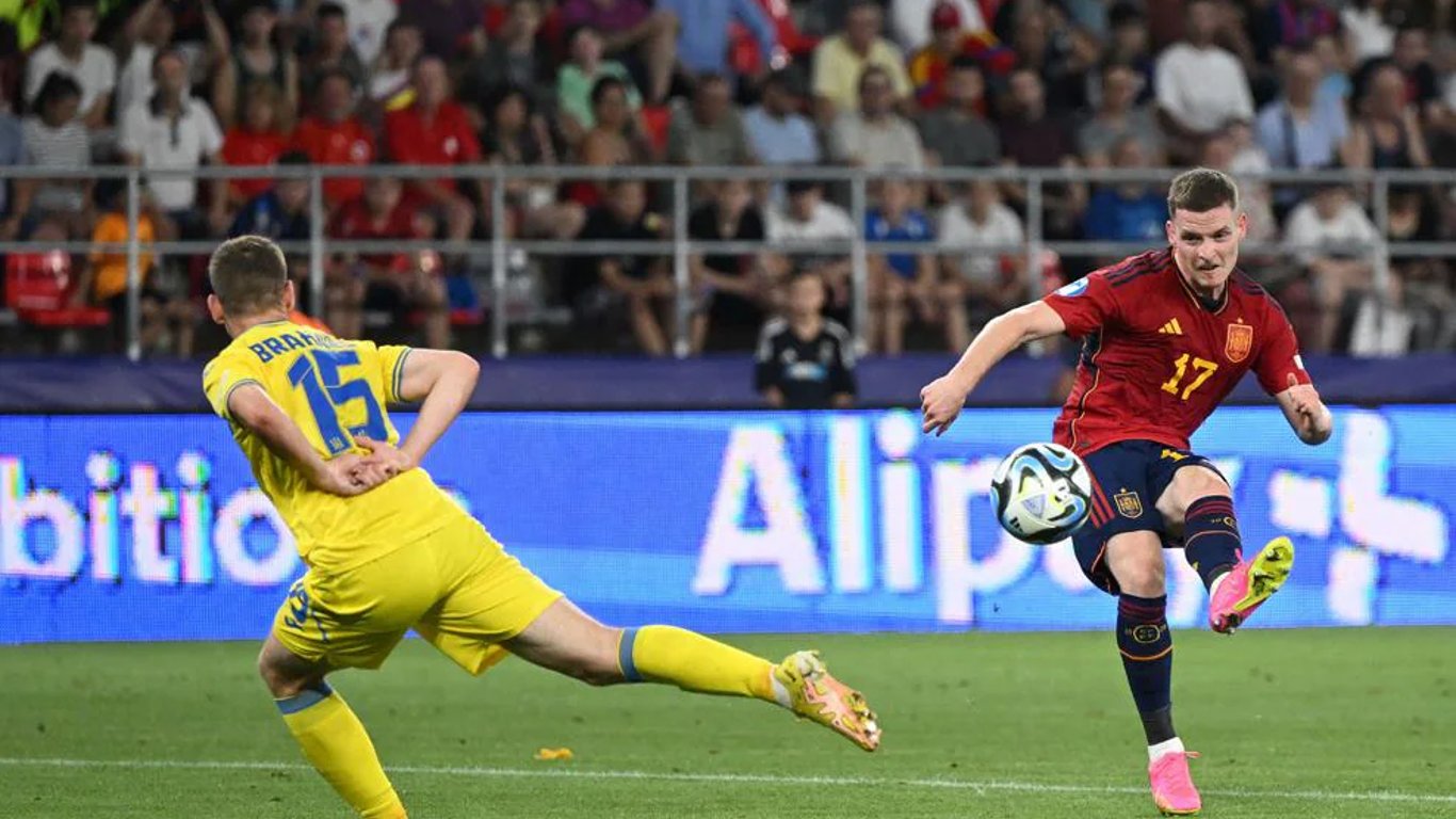 Испания сделала больно сборной Украины: подопечные Ротаня пропустили пять мячей