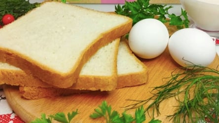 Просто змішайте 2 яйця з хлібом — смачний сніданок за 5 хвилин - 285x160