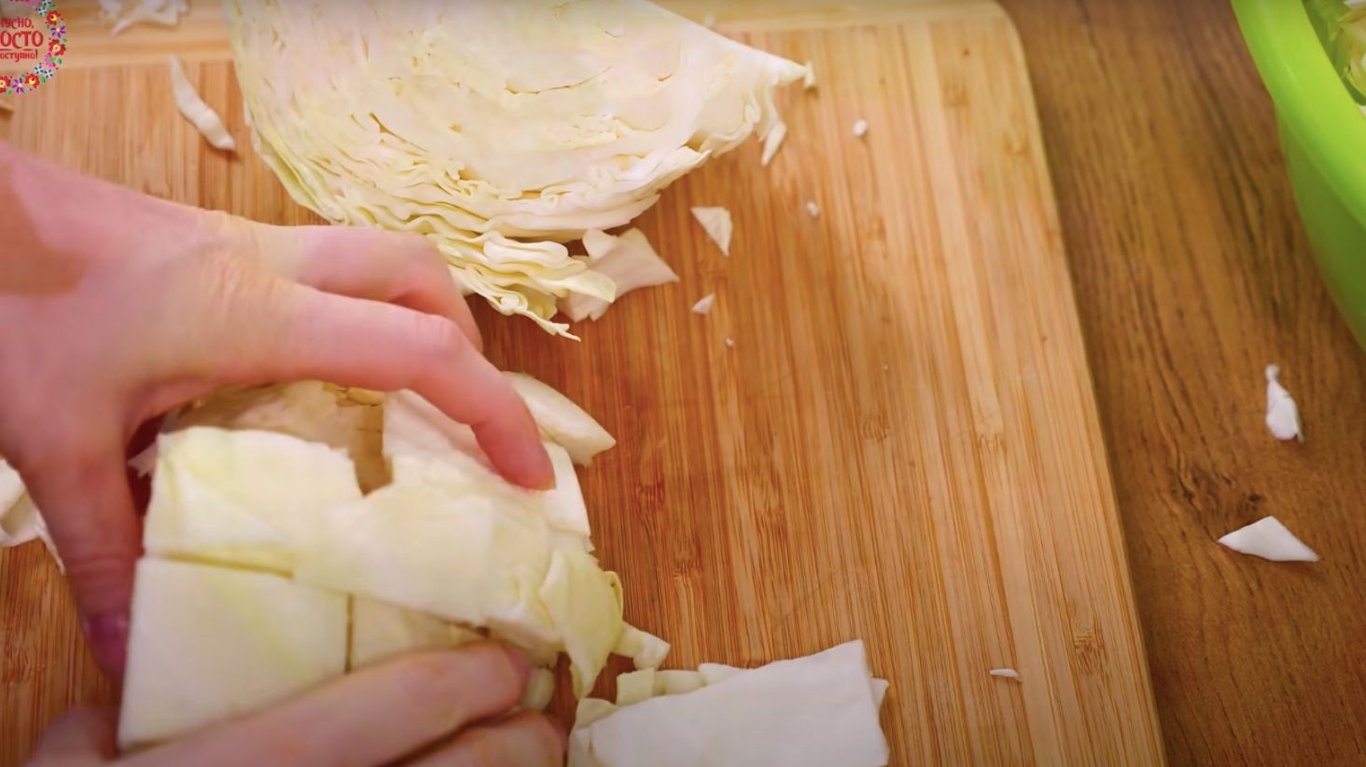 рецепт салату з капустою на зиму