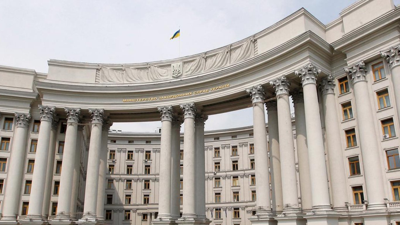 Украина просит партнеров удвоить поддержку для скорейшей победы в войне
