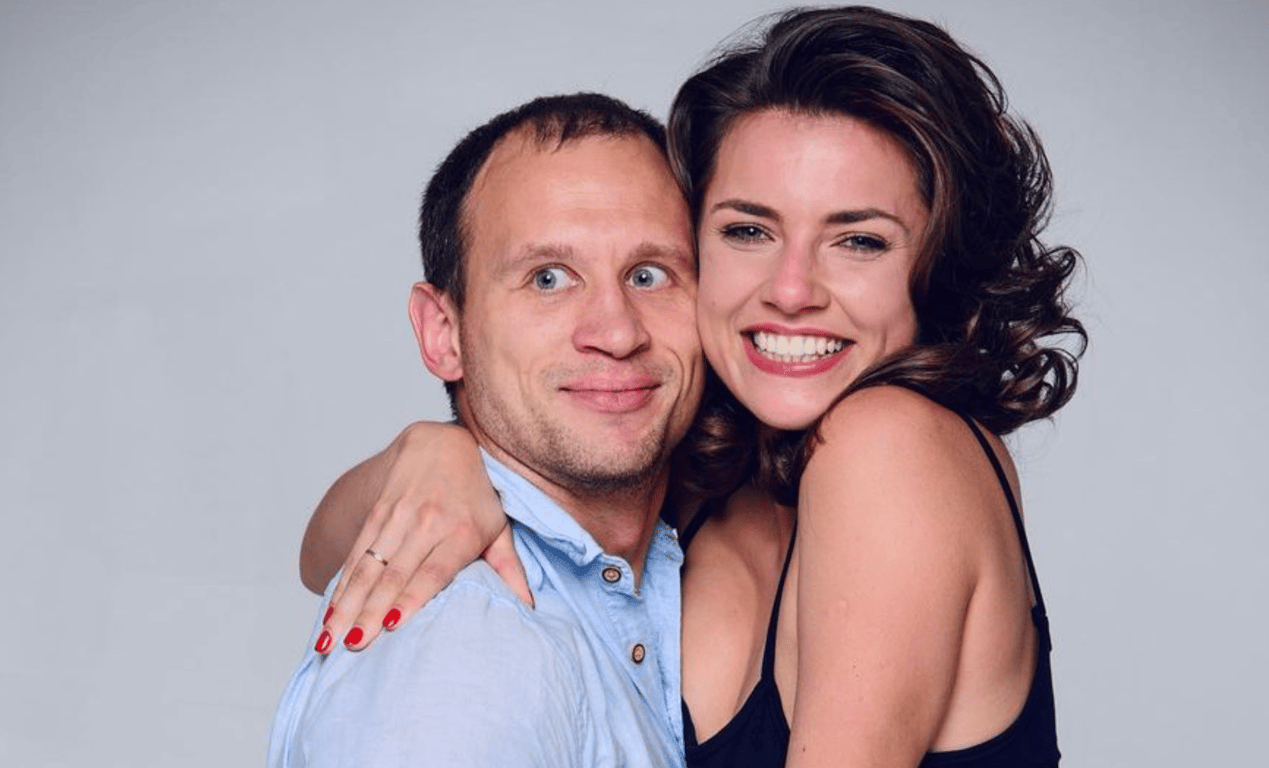 Чоловік відомої акторки виїхав за кордон — як йому це вдалося - фото 1