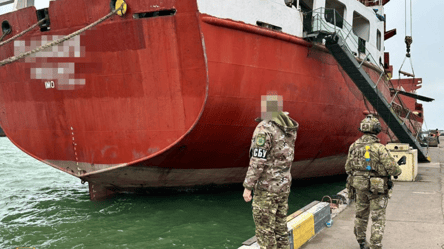 В Одессе арестовали судно теневого флота России — детали - 304x171