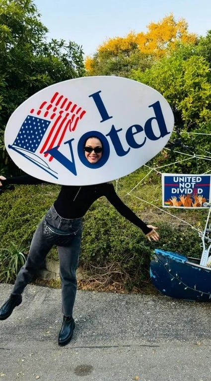 Вибори в США — як відомі зірки закликають громадян голосувати - фото 4