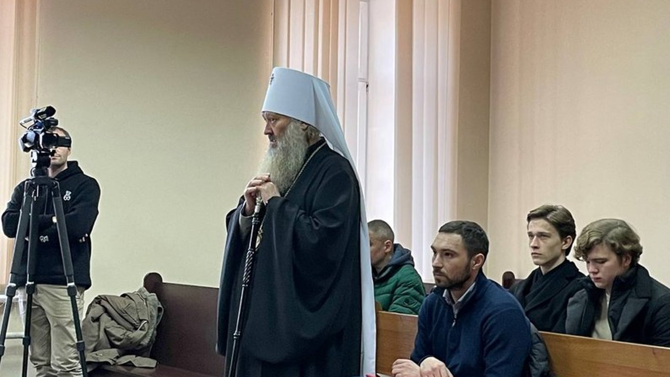 Митрополиту УПЦ МП Павлу Лебедю продлили пребывание под домашним арестом