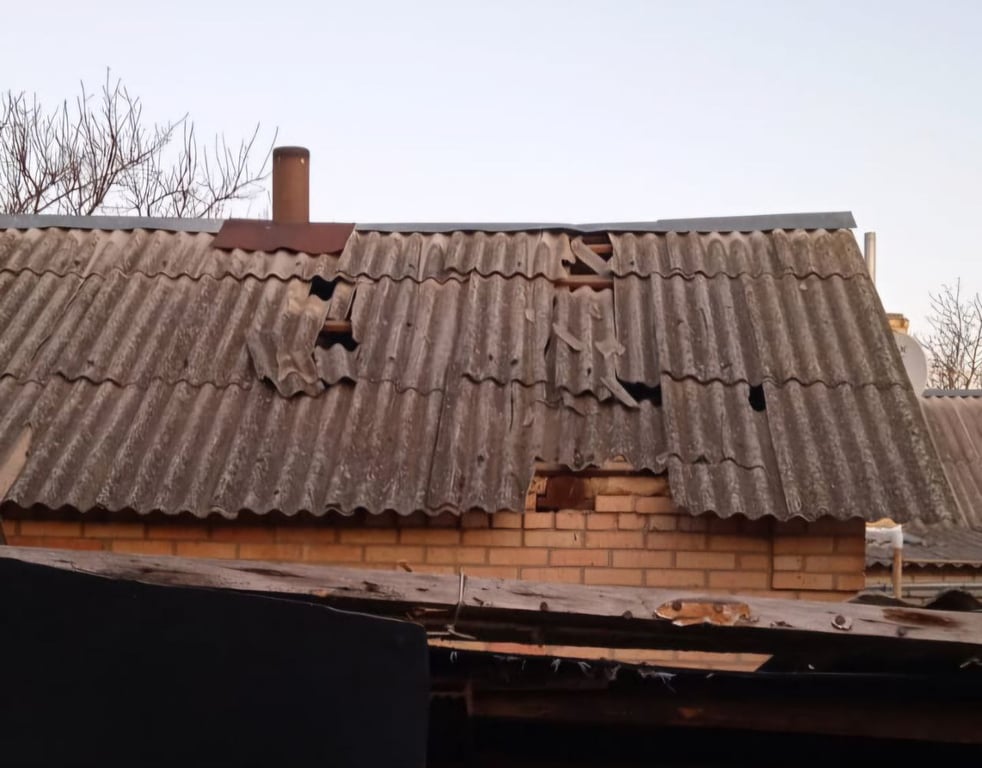 На Дніпропетровщині через атаки постраждала 78-річна жінка