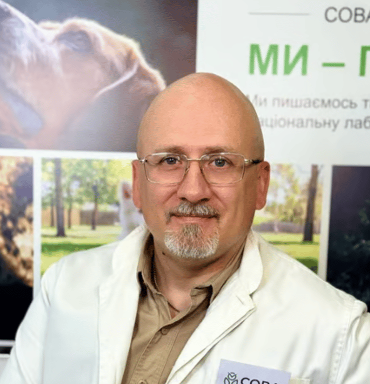 Юрий Леонов