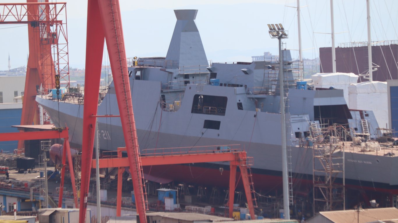 В Турции построили корпус нового флагмана ВМС Украины: как он выглядит