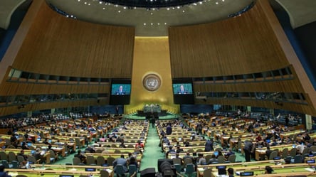 Генассамблея ООН обязала Россию прекратить обстрел мирного населения и снять блокаду с городов - 285x160