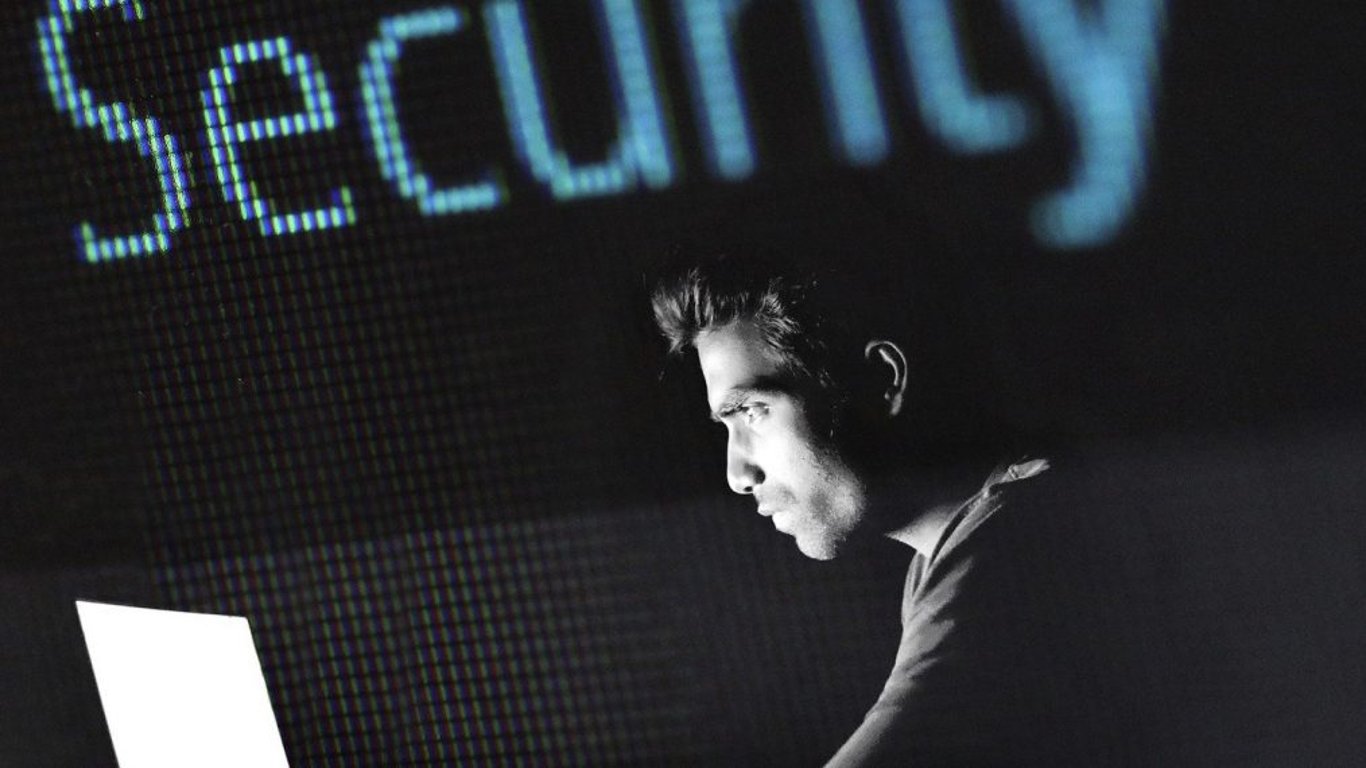 Глава "Кіберальянсу" Артем Карпінський розповів, які системи хакери не зможуть зламати