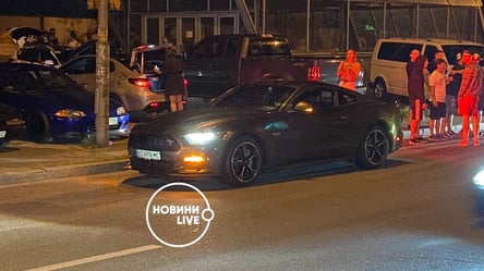 Ночные гонки в Киеве: полиция разогнала более пол сотни автомобилей - 285x160