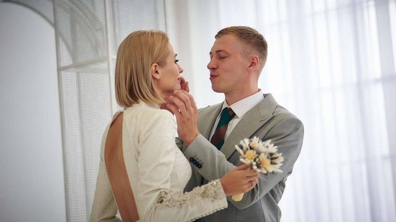 Григорій Бакланов одружився: весільні фото зірки Спіймати Кайдаша та Анастасії Цимбалари