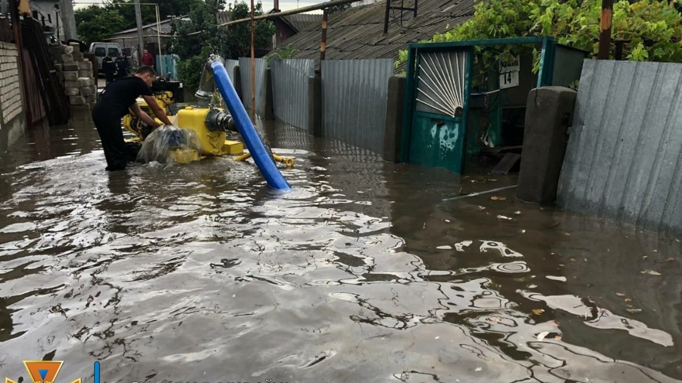 Негода в Україні - які наслідки злив 22 липня