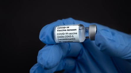 В Johnson & Johnson рассказали, насколько эффективна дополнительная доза COVID-вакцины - 285x160