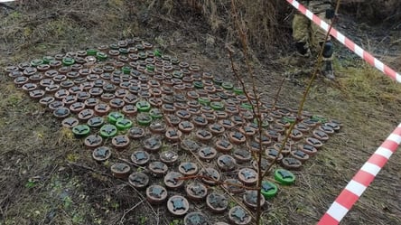 Российские оккупанты раскладывают мины на детских площадках и во дворах: как они выглядят - 285x160