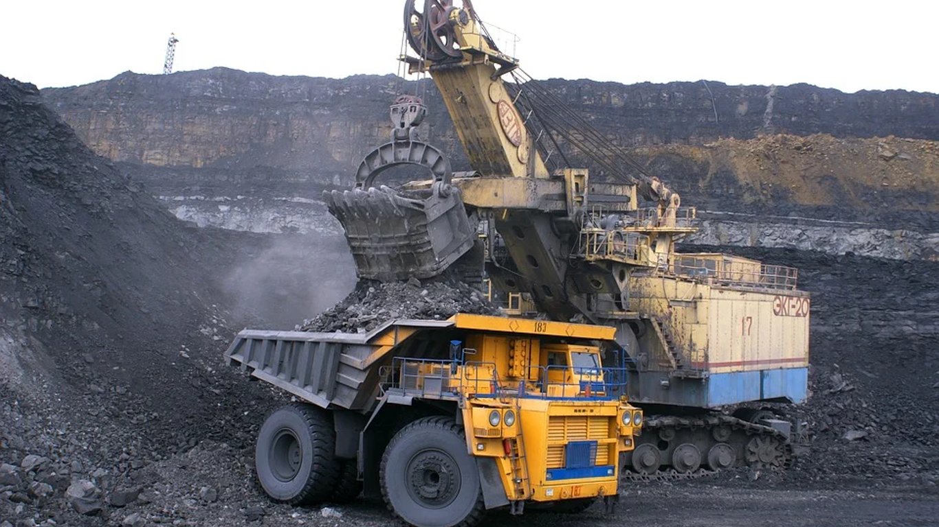 Незаконная добыча ископаемых - Зеленский ужесточил наказание