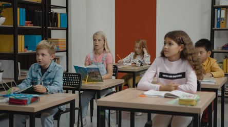Во Львове в школы 1 сентября пойдут не все ученики: кто именно и почему - 285x160