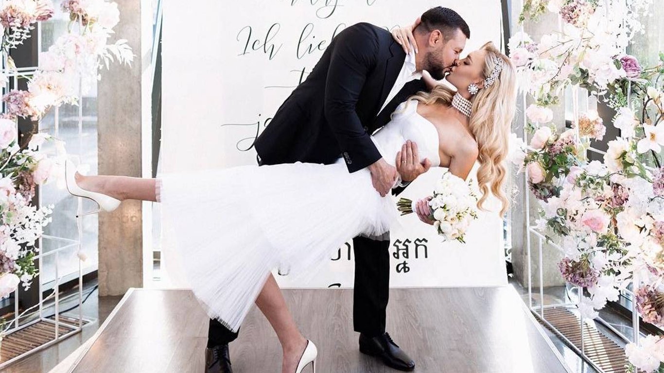 Мисс Украина Вселенная Жосан вышла замуж: первые свадебные фото