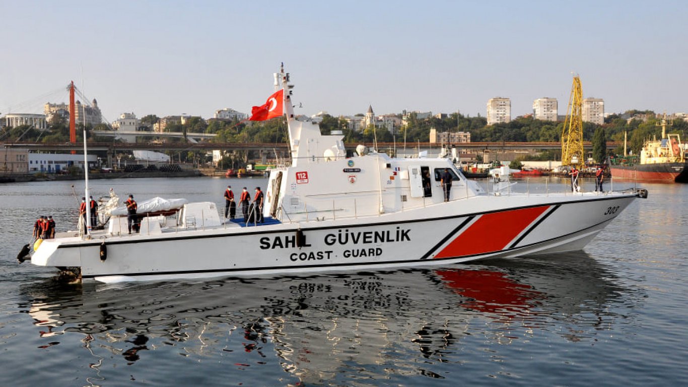 До Одеси завітав катер Берегової охорони Туреччини