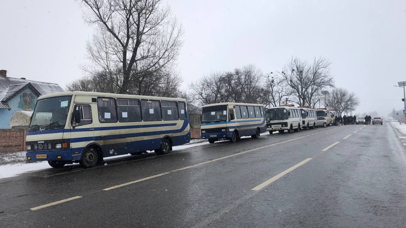 Эвакуация мирного населения в Изюме не проводится