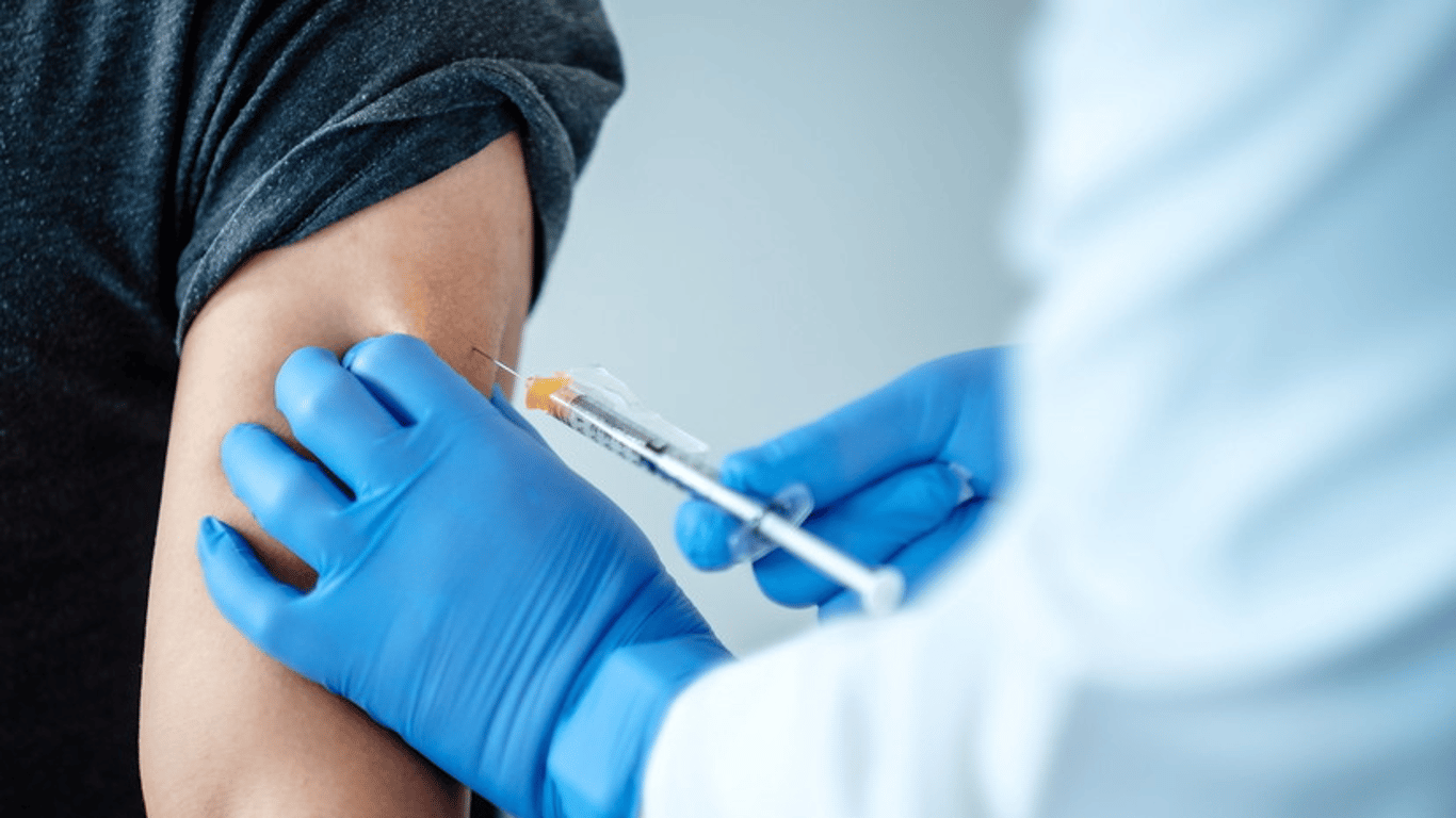 Коронавірус в Австрії - країна запроваджує обов'язкову вакцинацію