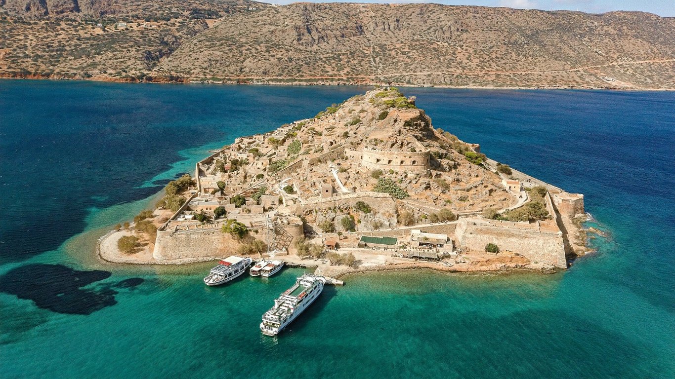 Аварія човна в Греції - люди зникли безвісти