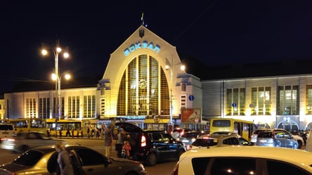 Укрзалізниця призначила нічний поїзд з Києва до Перемишля: графік курсуваня - 285x160