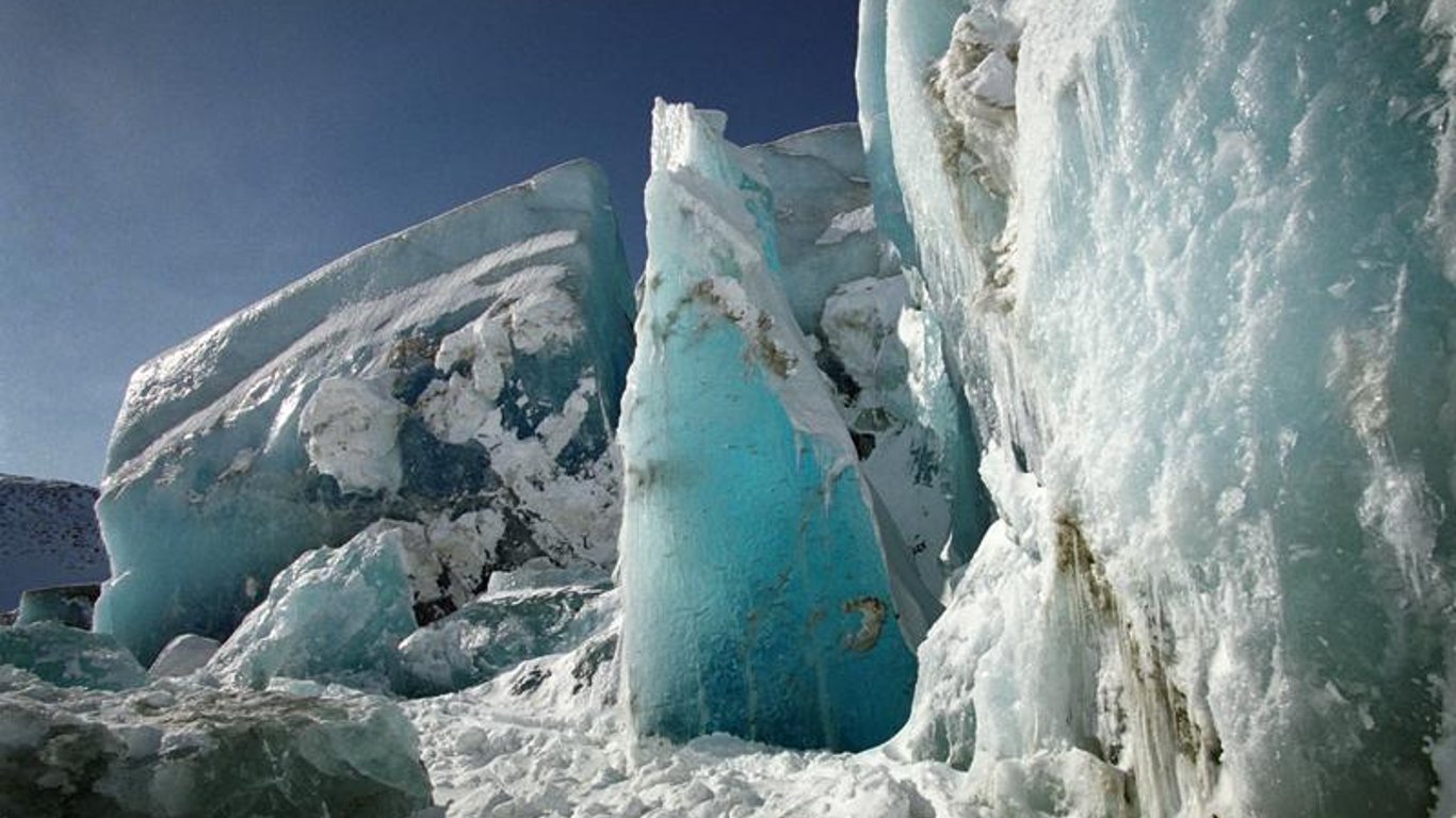 Неизвестные вирусы с ледника в Тибете - исследование ученых