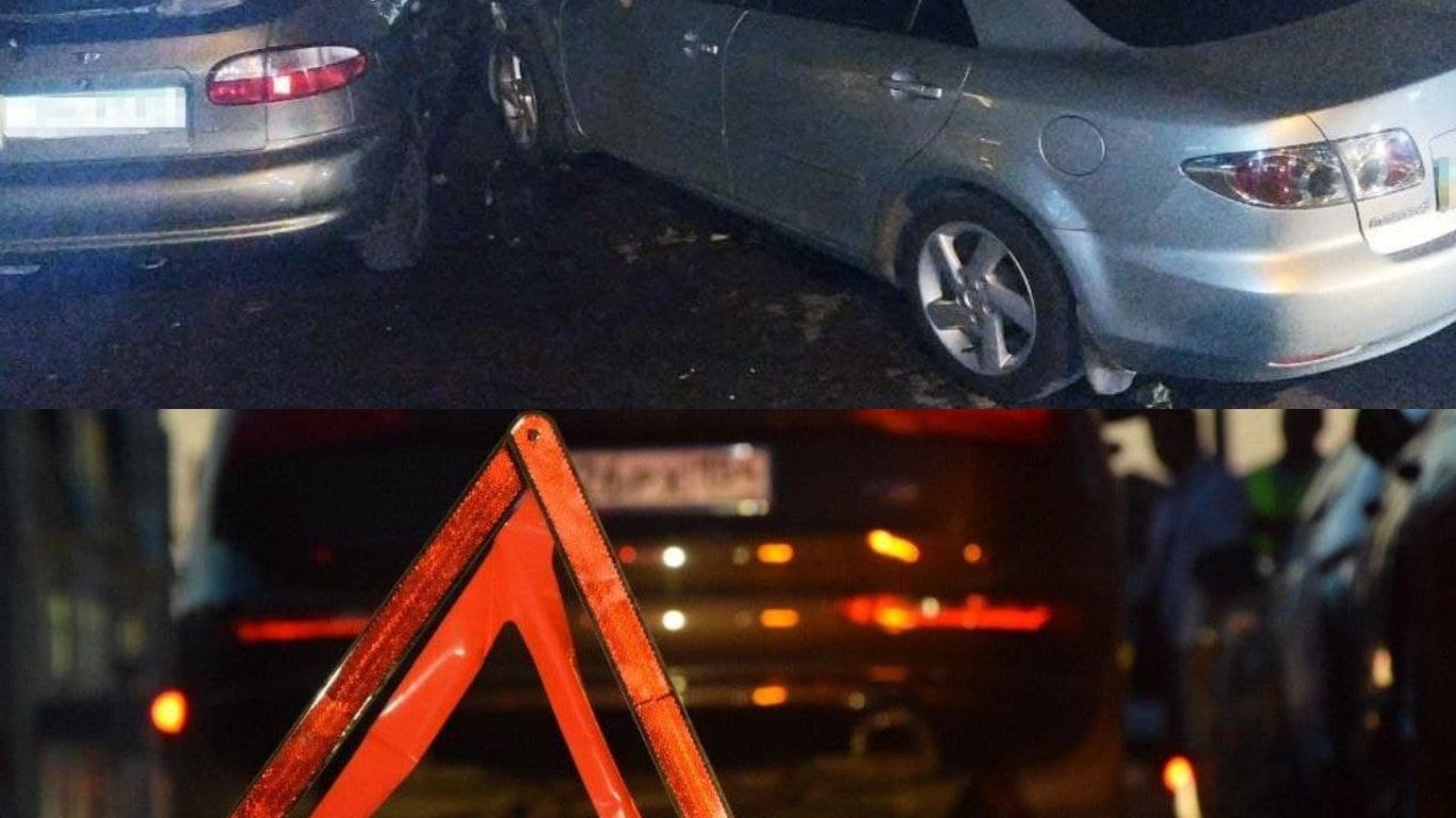 В Одессе водитель Lexus подскочил на бордюре и влетел в две припаркованные машины