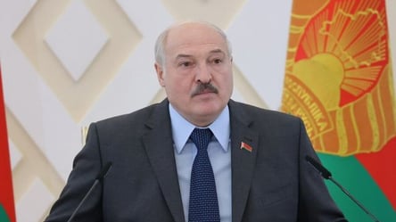 Лукашенко обсудил ситуацию в Казахстане с Путиным и Токаевым - 285x160