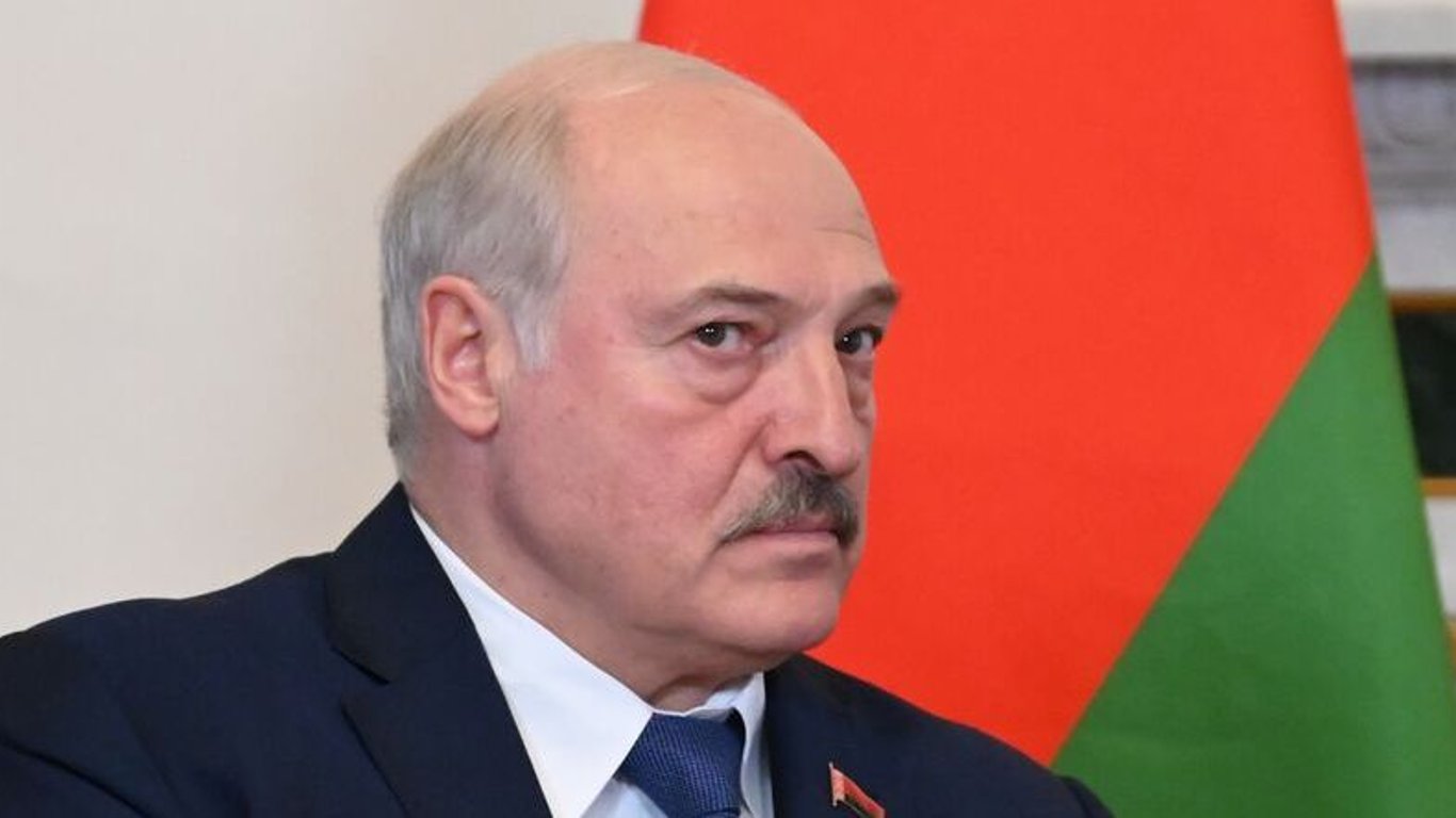 Лукашенко цинічно привітав українців з Днем Незалежності