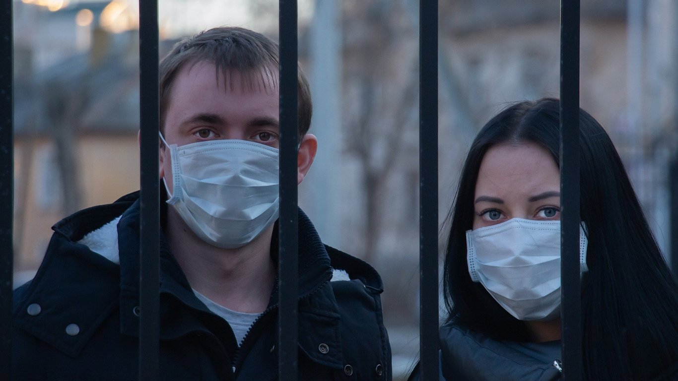 COVID-19 в Киеве - коронавирус привел столицу в оранжевую зону
