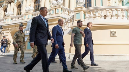 Макрон, Шольц и Драги посетят Ирпень: первые детали визита европейских лидеров в Украину - 285x160
