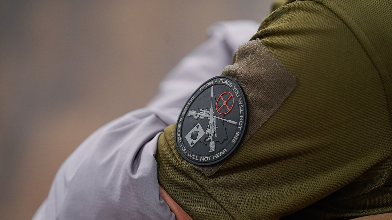 "Мне запрещают убить путина":британский снайпер "Призрак" эксклюзивно для Новини.LIVE - 250x140