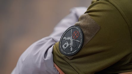 "Мне запрещают убить путина":британский снайпер "Призрак" эксклюзивно для Новини.LIVE - 285x160