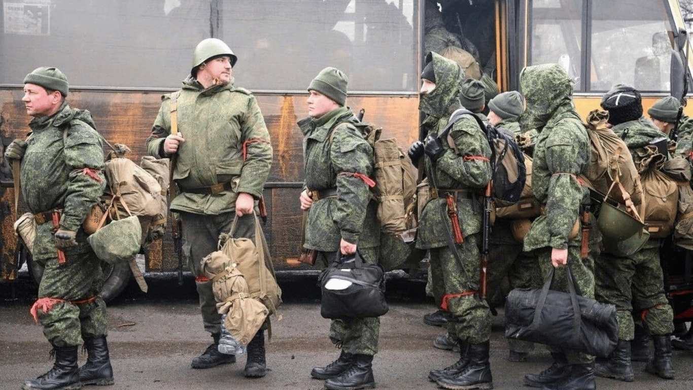 Мобилизация на оккупированных территориях - Генштаб рассказал о новых планах россии