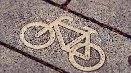 Улица мечты: в Одессе на Балковской появится новая велодорожка и белые акации - 285x160