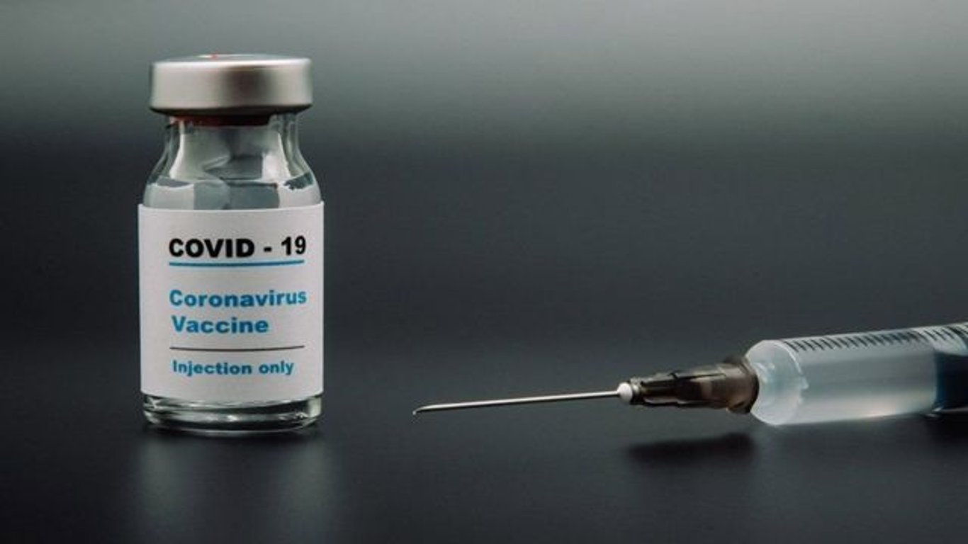 Українська вакцина проти COVID-19: на якому етапі розробки