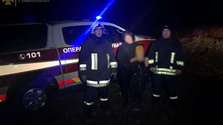 Заблукали на вершині пагорба: на Львівщині рятувальники розшукали сім'ю - 285x160