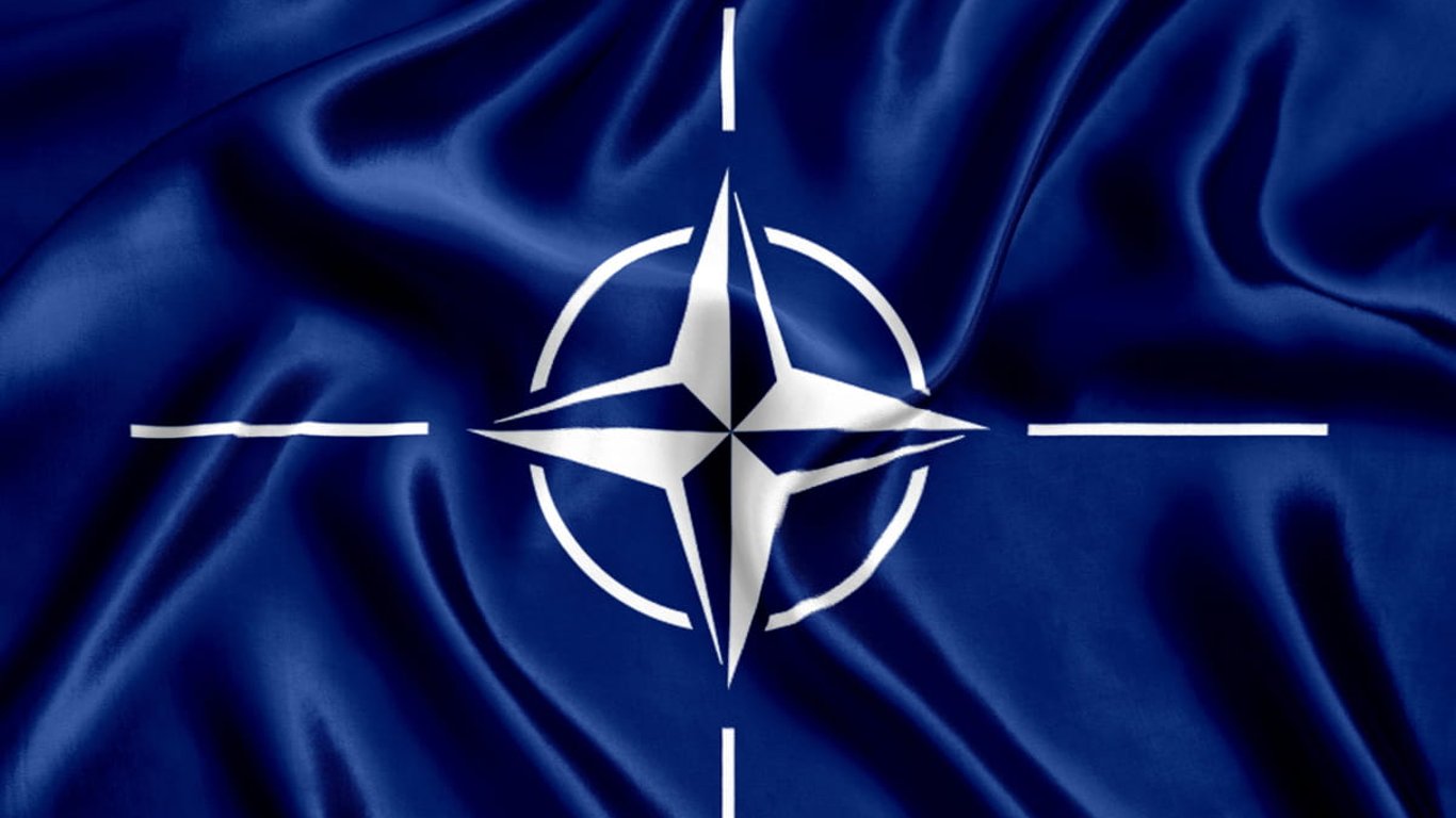НАТО не даст Украине оружие, однако поставками займутся другие союзники - Кулеба