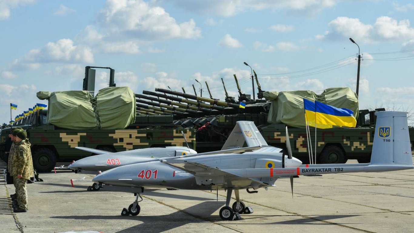 Україну не треба озброювати -  російський наратив, який наслідують деякі держави