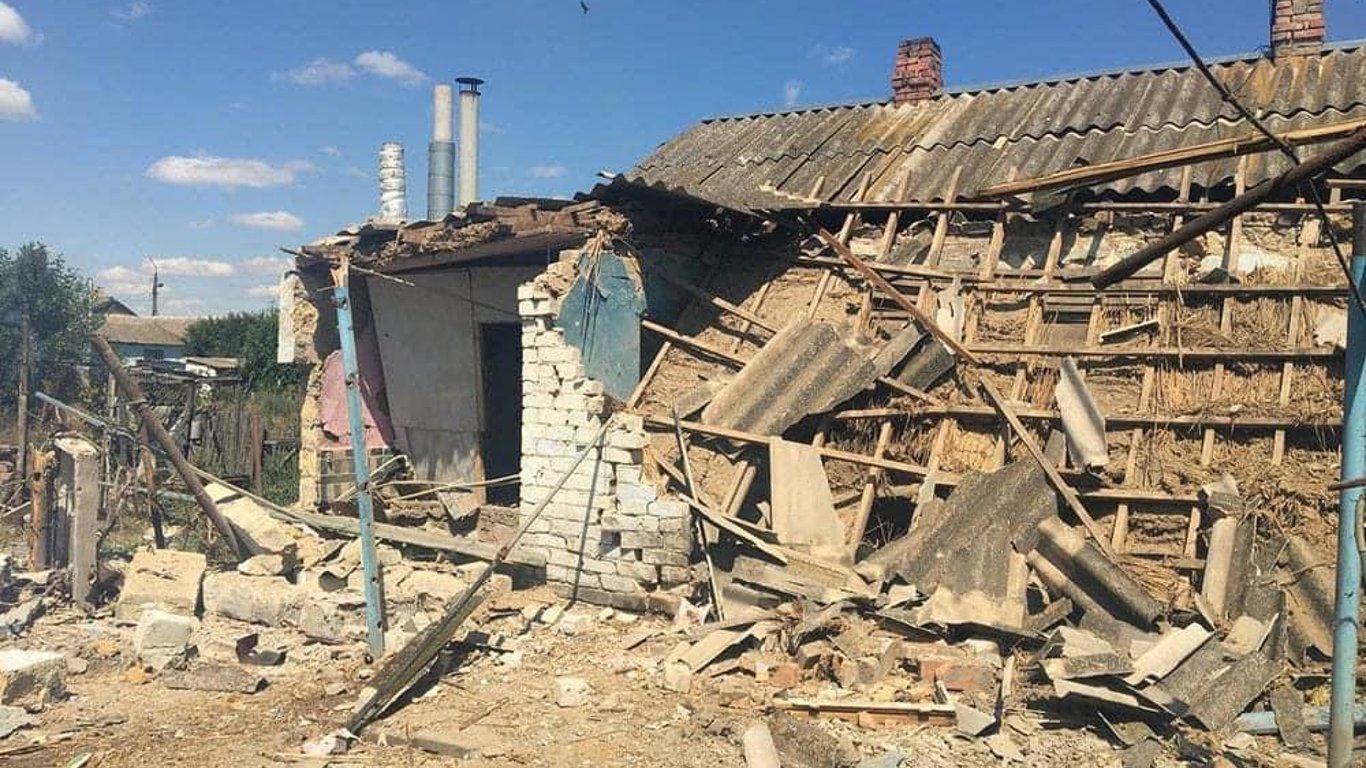 Миколаїв - окупанти вгатили по житлових будинках